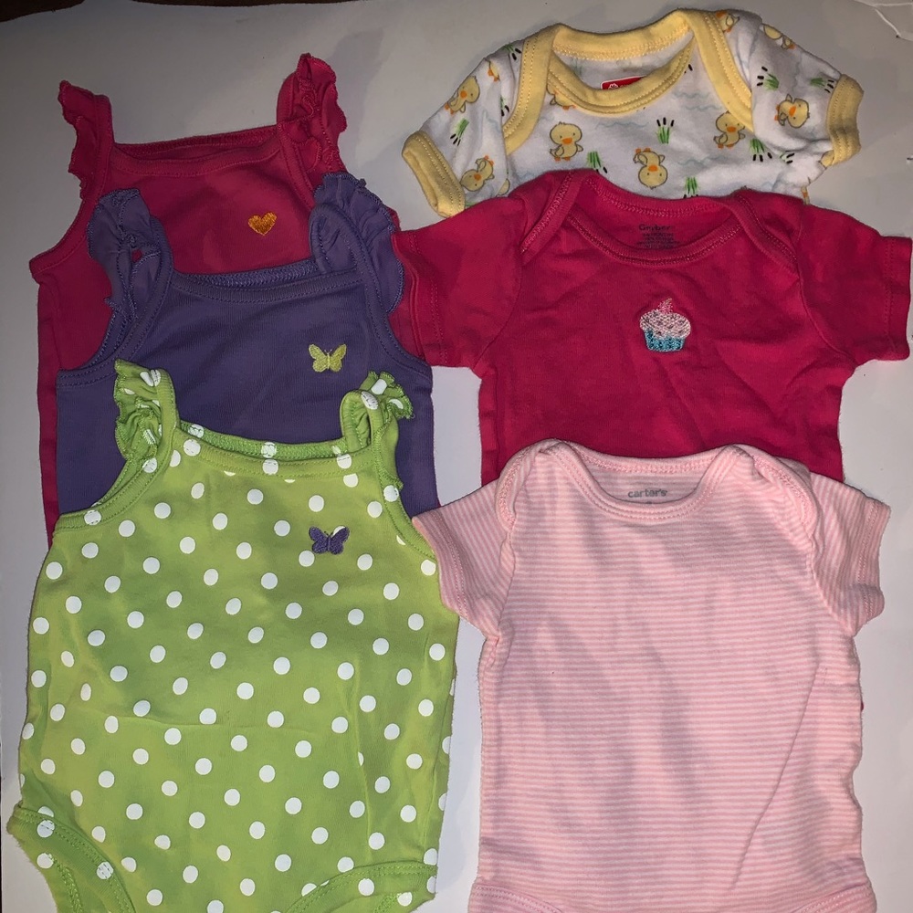 Huge lot onesies for baby girl
